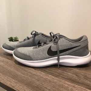 Nike NWOT Men’s Flex Experience RN 7
